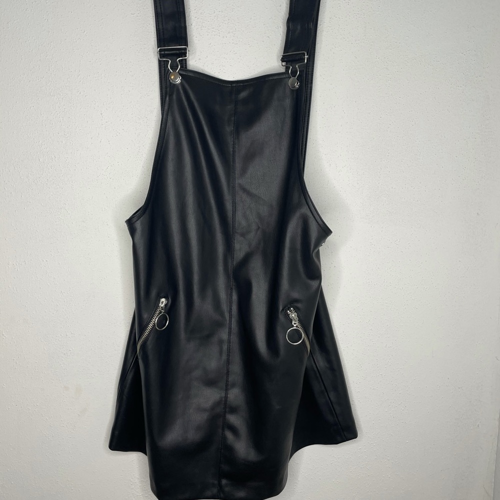 Overall dress